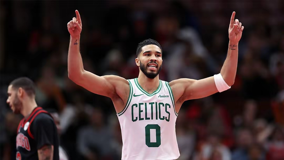 塔图姆在勇士比赛中赛事规则更新,关键助攻引发热议!的简单介绍 塔图姆在勇士比赛中赛事规则更新,关键助攻引发热议!的简单介绍